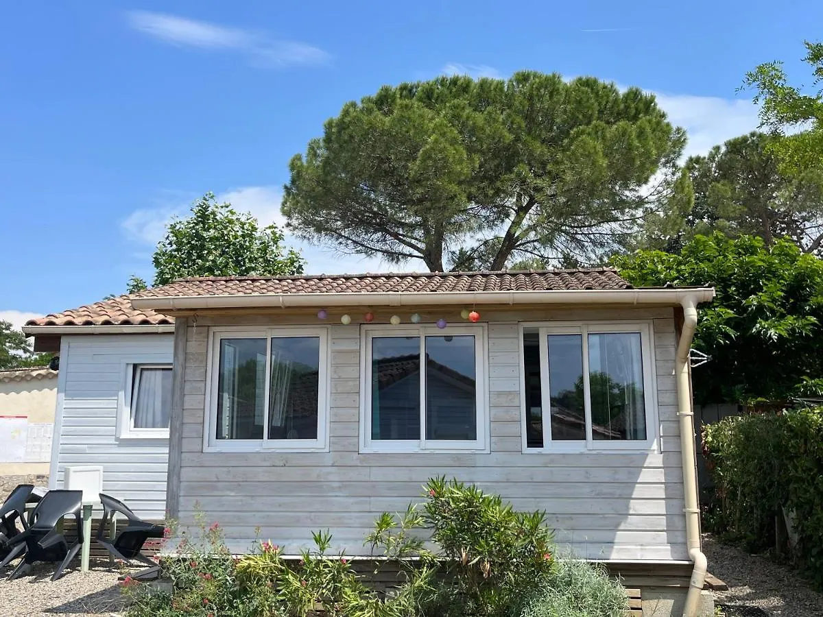 Chalet Ruoms 4-6 Personnes Hotel