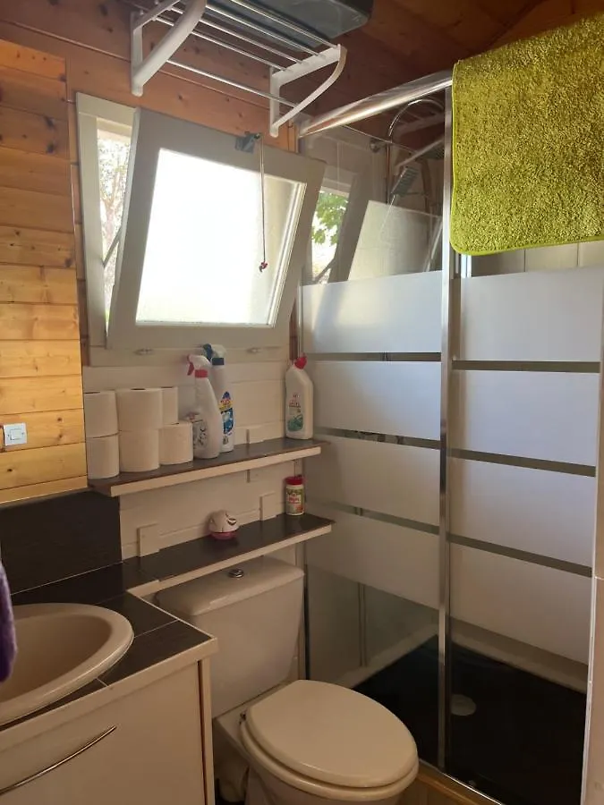 Campsite Chalet Ruoms 4-6 Personnes Hotel France